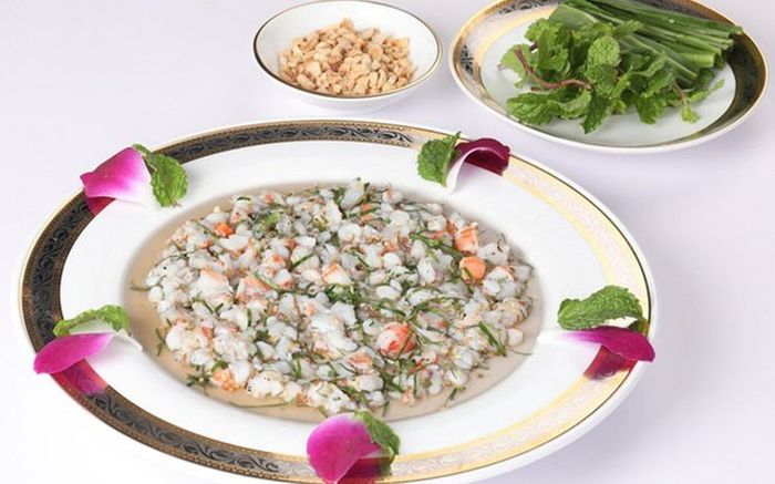 Tiết canh tôm hùm Vũng Tàu - Một đặc sản độc lạ khiến nhiều người mê mẩn