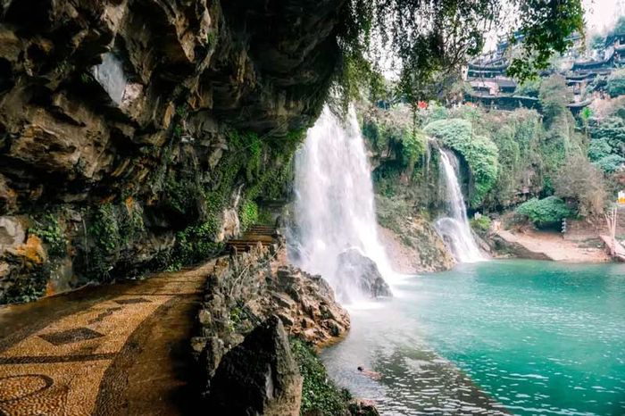 Khám phá trấn Phù Dung, một trấn cổ đã tồn tại hơn 2000 năm ở Trung Quốc.