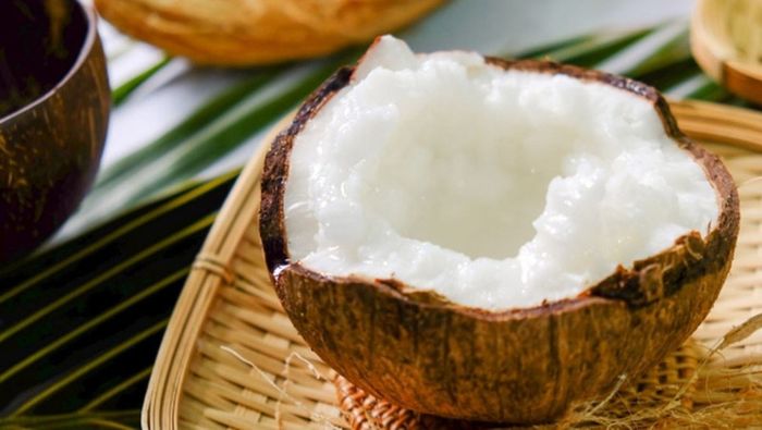 Khám phá đặc sản dừa sáp Trà Vinh và những cách chế biến đặc biệt miền Tây