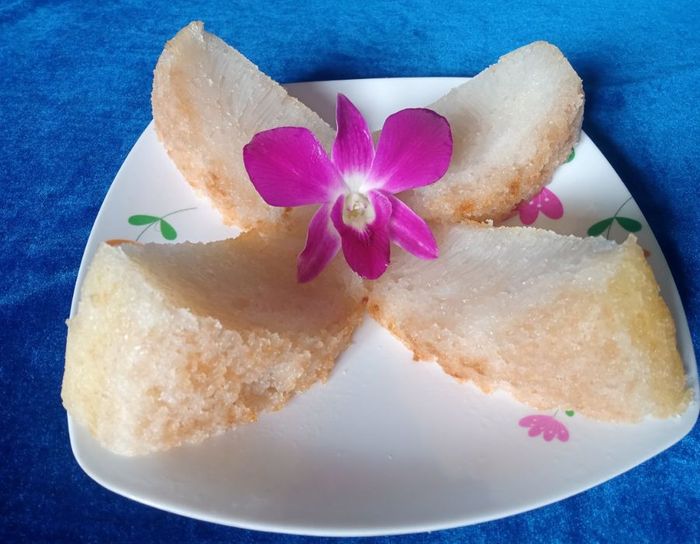 Hương vị bánh bò nướng Trà Ôn kết nối nhiều thế hệ tuổi thơ