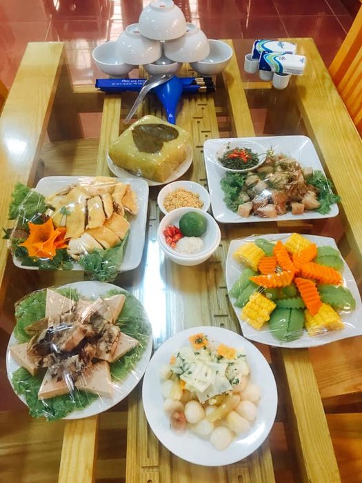 Thưởng thức bữa ăn đặc sản của Yên Bái tại Nhà hàng Đồng Tâm 3