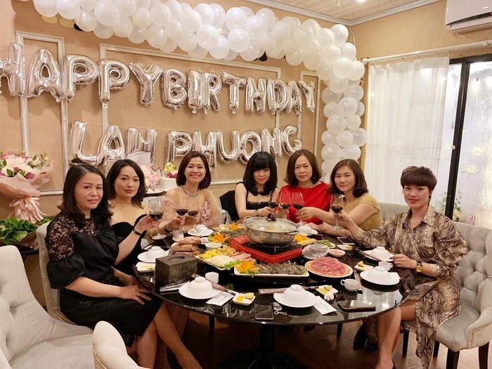 Điểm đến lý tưởng cho khoảnh khắc thưởng thức ẩm thực tại Nhà hàng Thắng Vịt 11