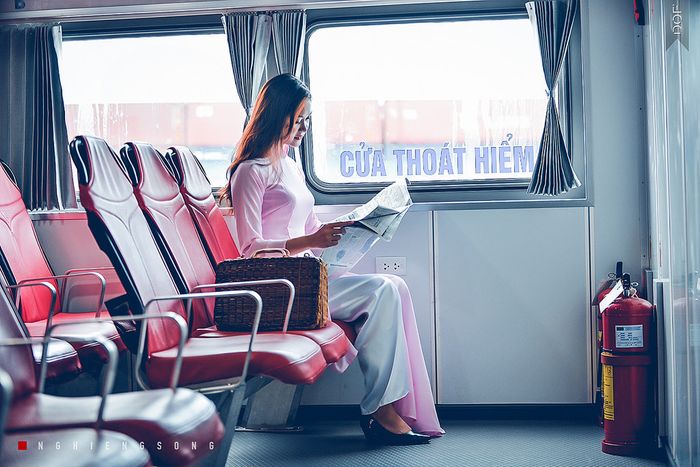 - Cần có mặt trước giờ khởi hành 20 phút