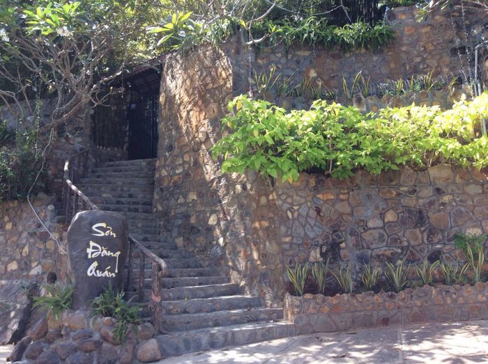 Cảm thấy hồn nhiên trước vẻ đẹp tuyệt vời của biển từ những quán cafe ven bờ Vũng Tàu