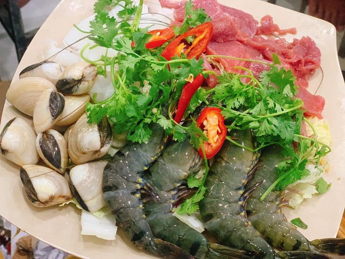 Lẩu cá đuối Hoàng Minh - Trương Công Định: Một đặc sản bình dân nổi tiếng ở Vũng Tàu