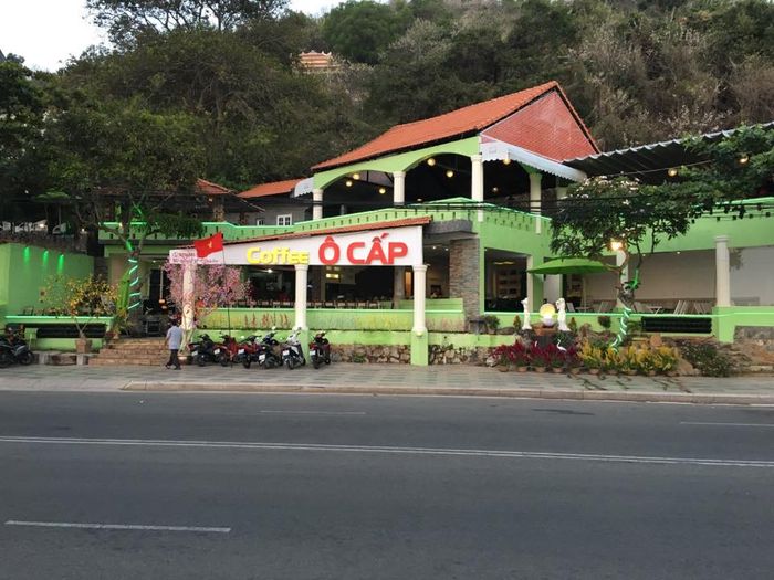 Cảm thấy hồn nhiên trước vẻ đẹp tuyệt vời của biển từ những quán cafe ven bờ Vũng Tàu 10