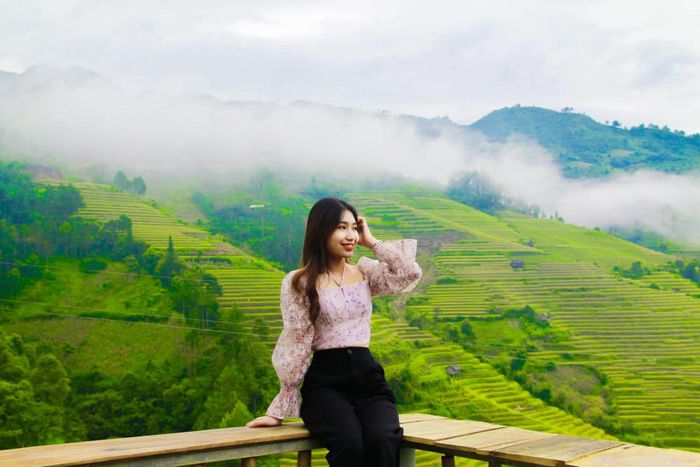 Bắt đầu cuộc hành trình khám phá Mù Cang Chải vào mùa lúa chín vàng