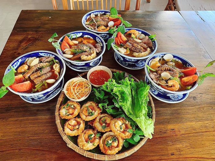 Mê mẩn với hương vị Thái ngọt ngào tại Ngon City ở Vũng Tàu, như thể đang khám phá một thiên đường ẩm thực.