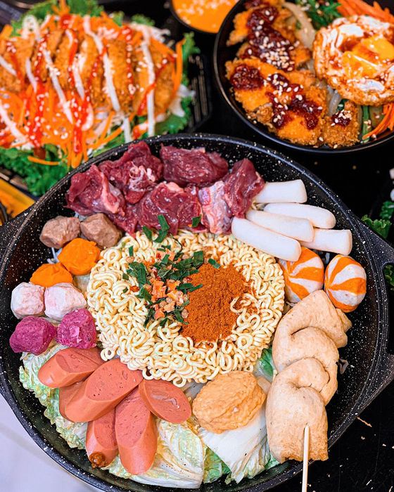 Top 8 quán lẩu tokbokki Sài Gòn theo phong cách Hàn Quốc
