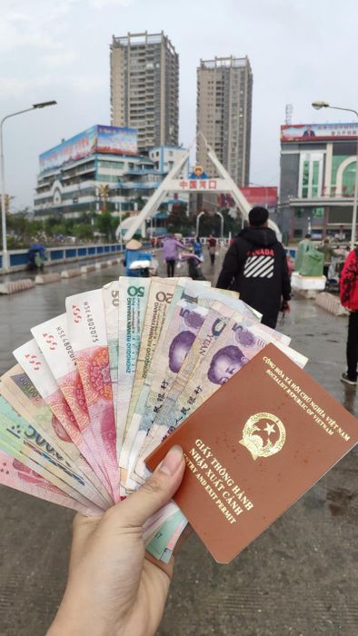 Một ngày du lịch Hà Khẩu mang lại những trải nghiệm đặc biệt gì?