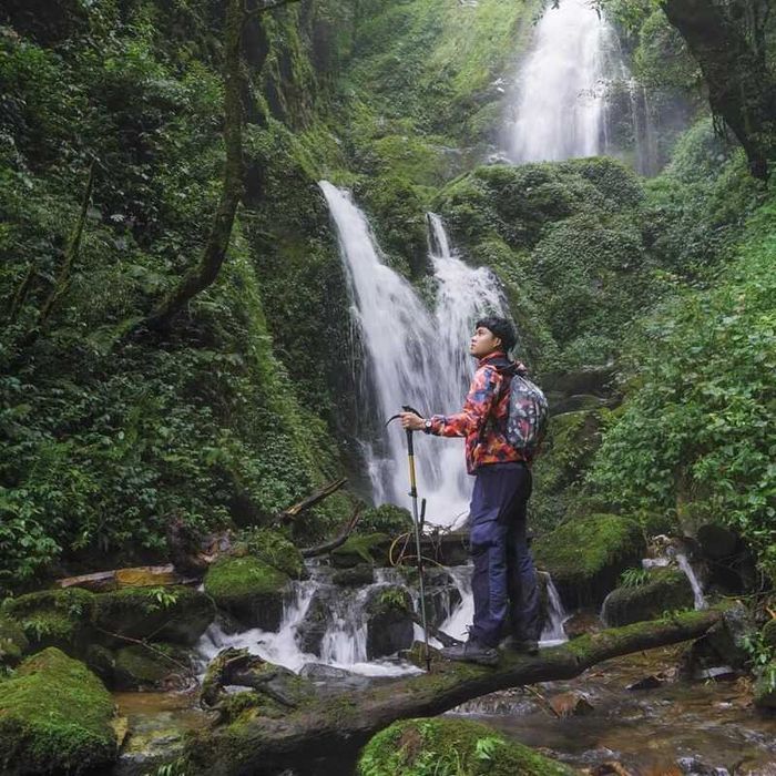 Trekking ở Lùng Cúng Yên Bái, điểm đến đặc biệt giữa rừng già