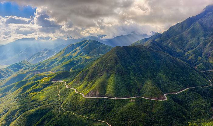 Hướng dẫn cách đi đến đèo Khau Phạ - Vượt qua thử thách đèo hàng đầu ở Yên Bái 2
