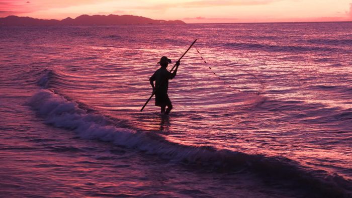 Bình minh trên biển Vũng Tàu đẹp ngỡ ngàng, tạo nên khoảnh khắc kỳ diệu khi đất trời hòa quyện 4