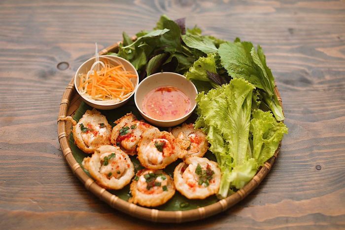 Trầm ngâm trong hương vị ẩm thực Thái - Việt tại Ngon City ở Vũng Tàu 3