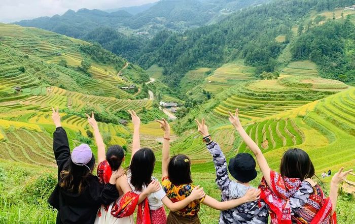 Chia sẻ về những trải nghiệm đặc biệt tại Mù Cang Chải cùng bạn bè thân