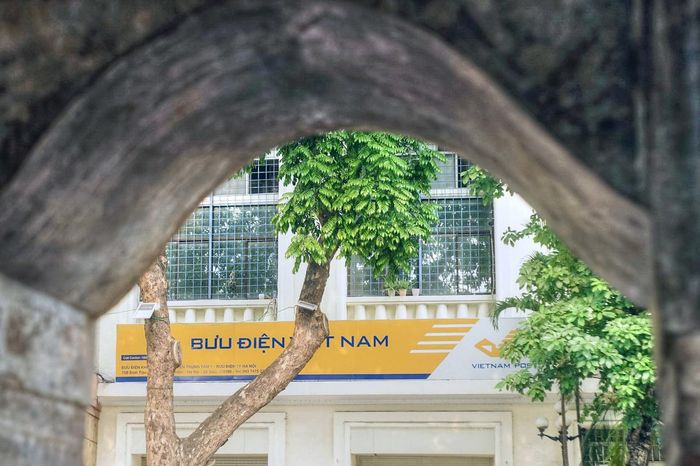 Đền Chùa Báo Ân Hà Nội
