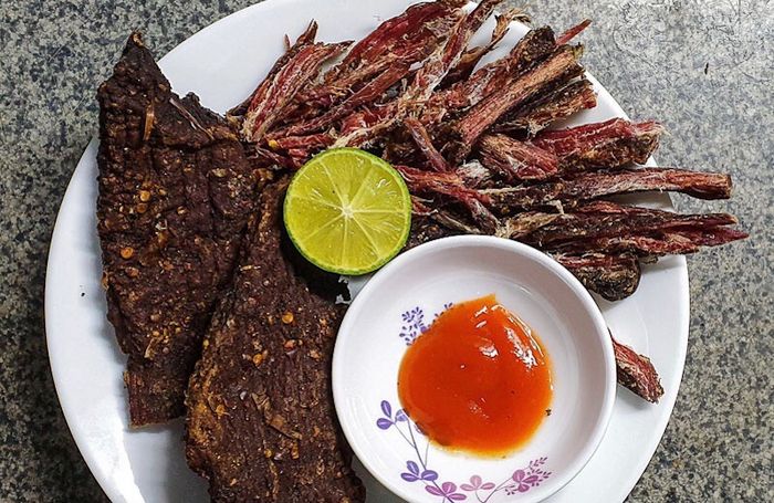 Thịt trâu nướng bếp Hà Giang - Vị đậm đà của đặc sản vùng cao nguyên đá 8