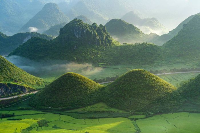 Núi Đôi Quản Bạ - Thưởng ngắm vẻ đẹp tự nhiên kỳ diệu tại điểm đầu của quê hương 2