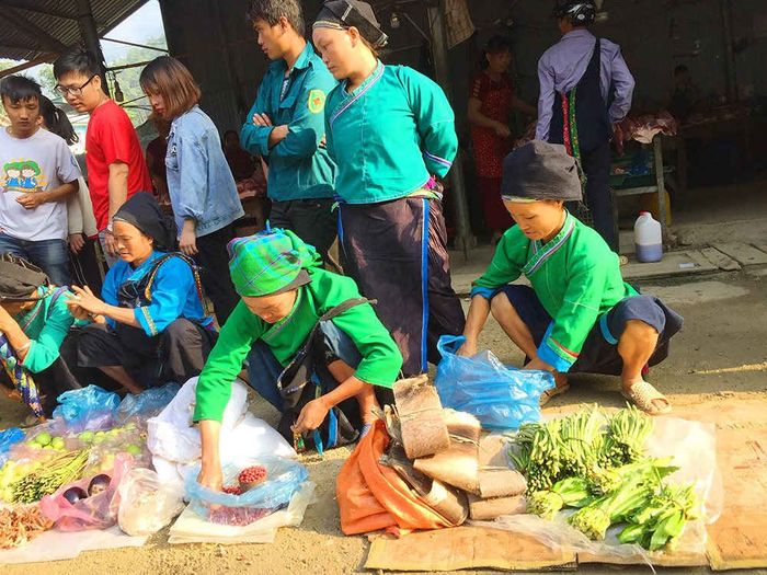 Chợ phiên Hoàng Su Phì - Đặc trưng văn hóa cao nguyên đá