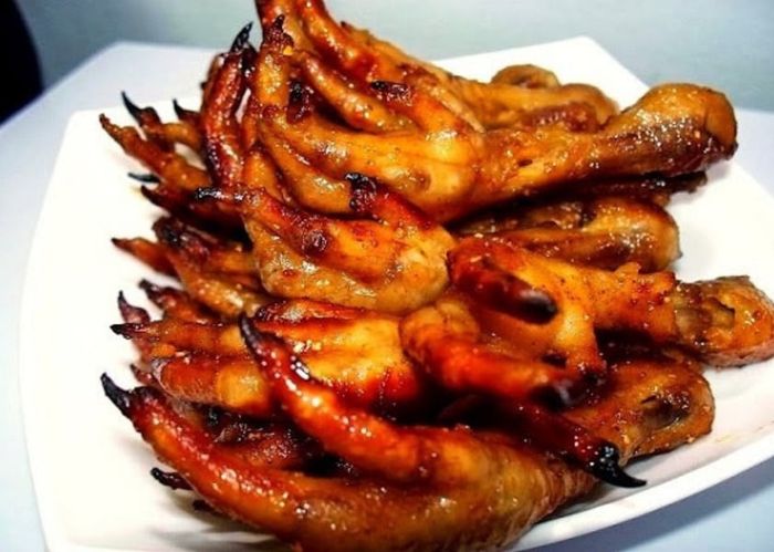 Chân gà nướng Hà Nội