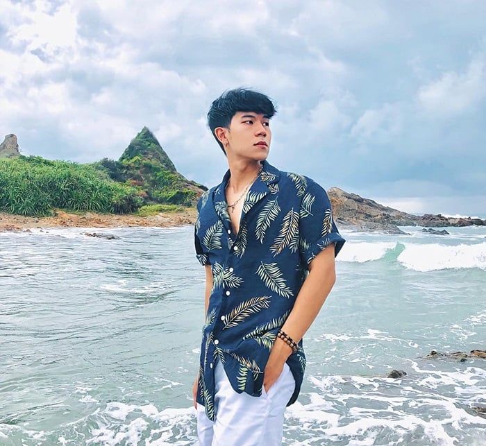 Bãi tắm Vàn Chảy