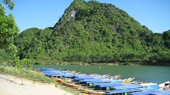 bến phà Xuân Sơn