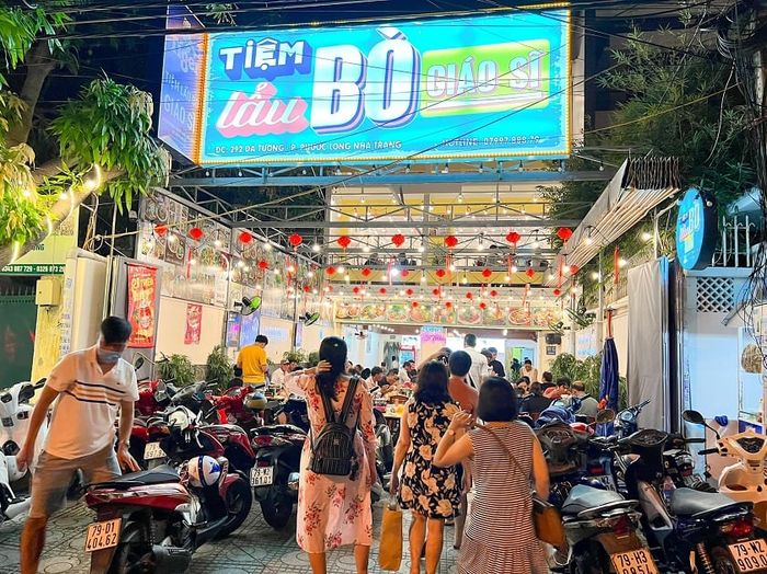 Khám phá hương vị đặc trưng của lẩu bò Nha Trang