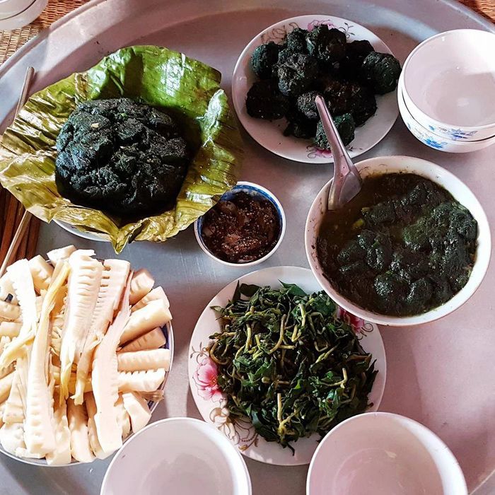 Dậy thèm với hương vị đặc biệt của rêu nướng Hà Giang 7