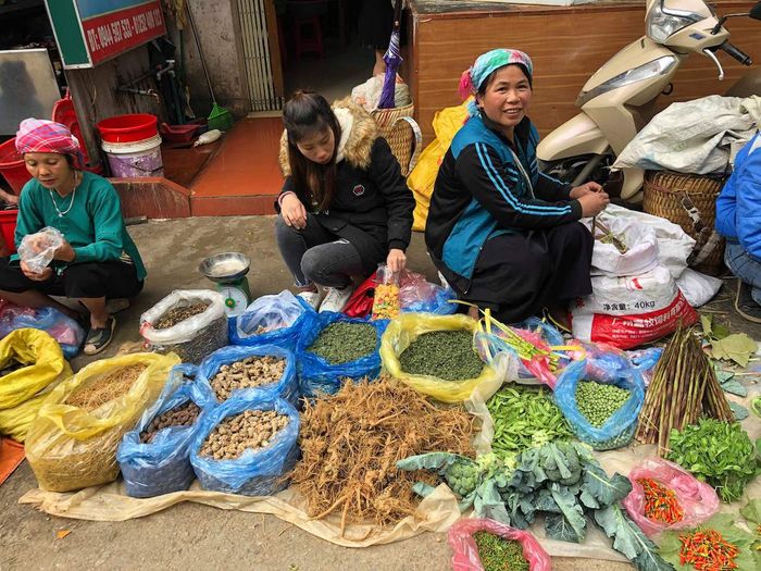 Chợ phiên Đồng Văn Hà Giang - Sự phong phú và đa dạng