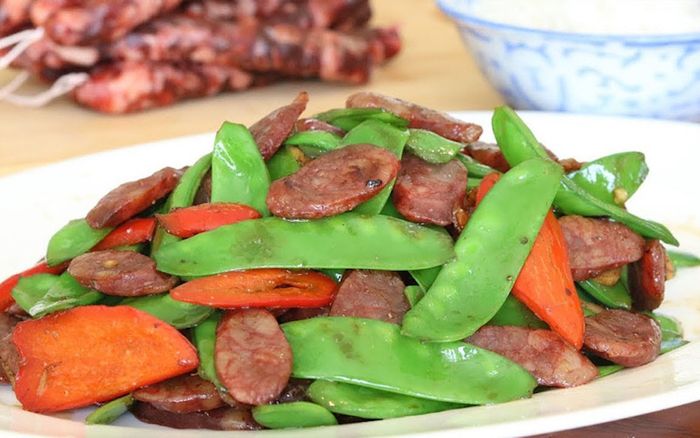 Lạp xưởng gác bếp Hà Giang - Hương vị lạ miệng từ vùng Đông Bắc