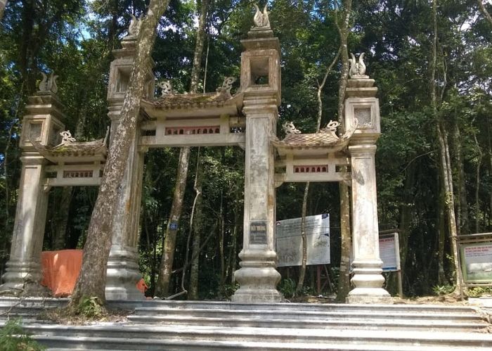 Về Đền Thượng Ba Vì