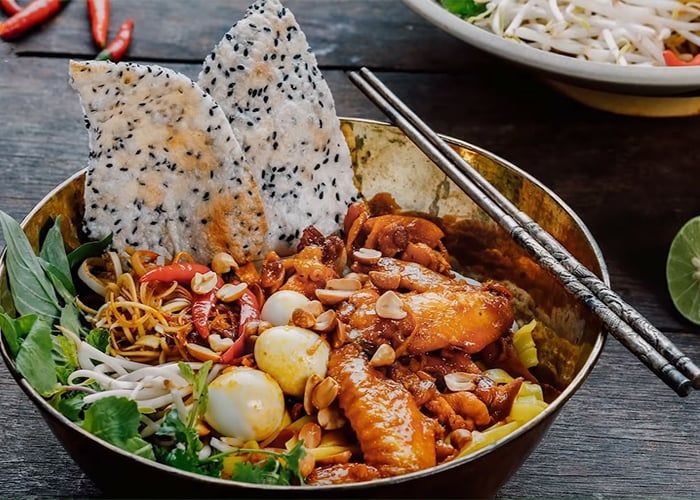 mì Quảng Đà Nẵng
