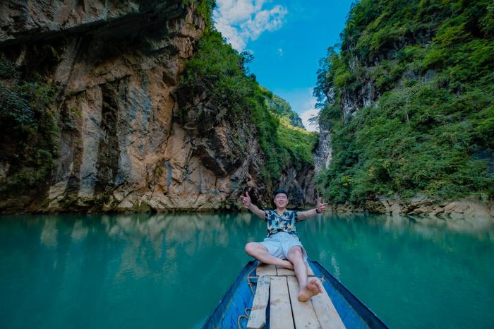 Hãy đến Sông Nho Quế để trải nghiệm ngày thú vị cùng người thân yêu