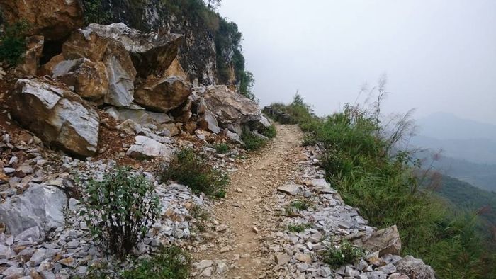 Tuyệt phẩm tranh sơn thủy tình yêu của Bát Đại Sơn - Quản Bạ 4