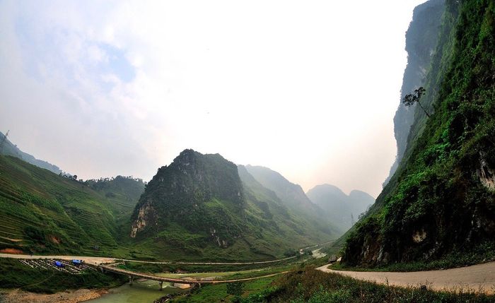 Tuyệt phẩm tranh đẹp tại vùng biên Bát Đại Sơn - Quản Bạ 9