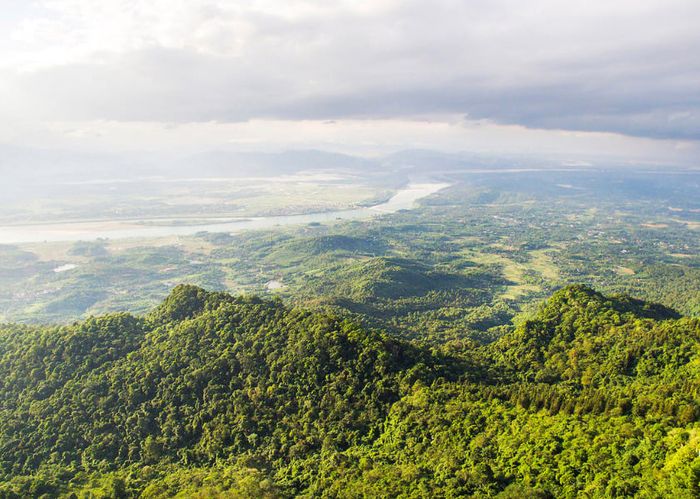 Ba Vì nằm ở đâu