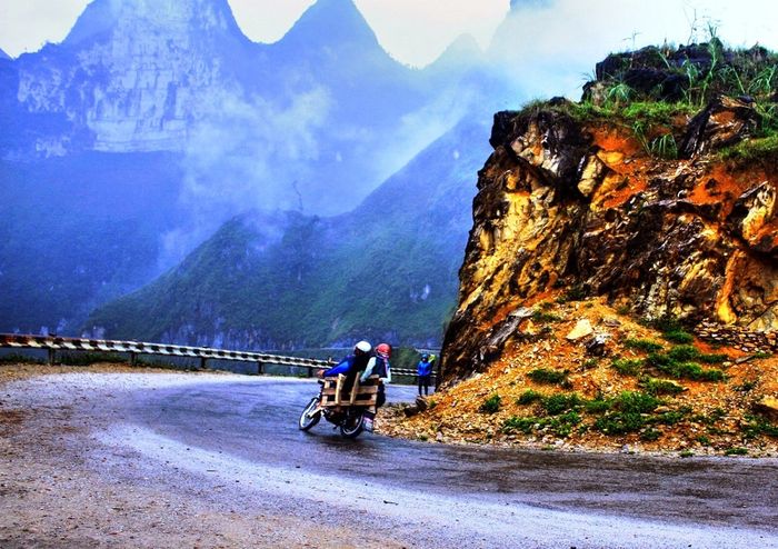 Thưởng ngoạn vẻ đẹp của mùa hoa tam giác mạch Hà Giang - Sự rực rỡ của Hà Giang vào cuối năm