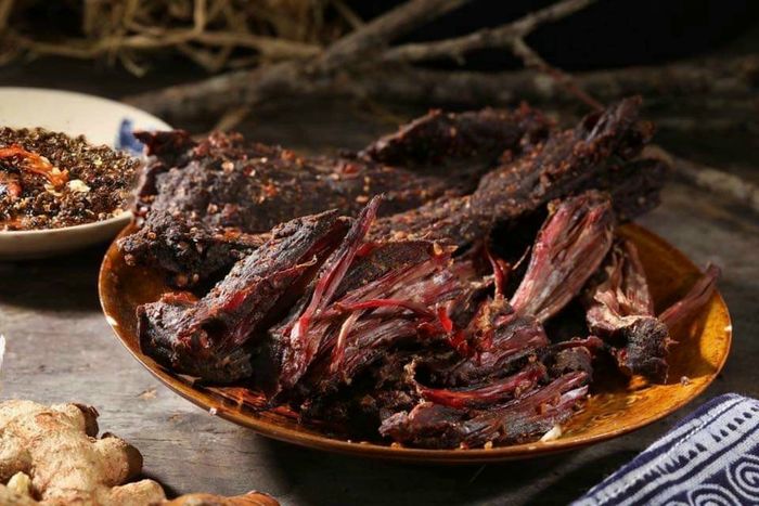 Thịt trâu gác bếp Hà Giang - Một phần không thể thiếu của ẩm thực vùng cao nguyên đá