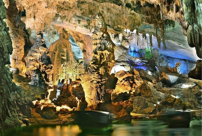 bến phà Xuân Sơn