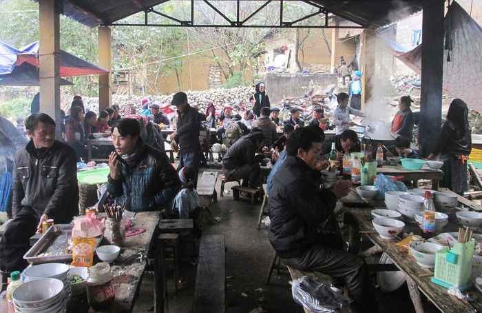 Chợ Lùi Hà Giang - Sản phẩm độc đáo của vùng cao đá