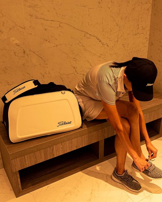 Túi đựng quần áo golf