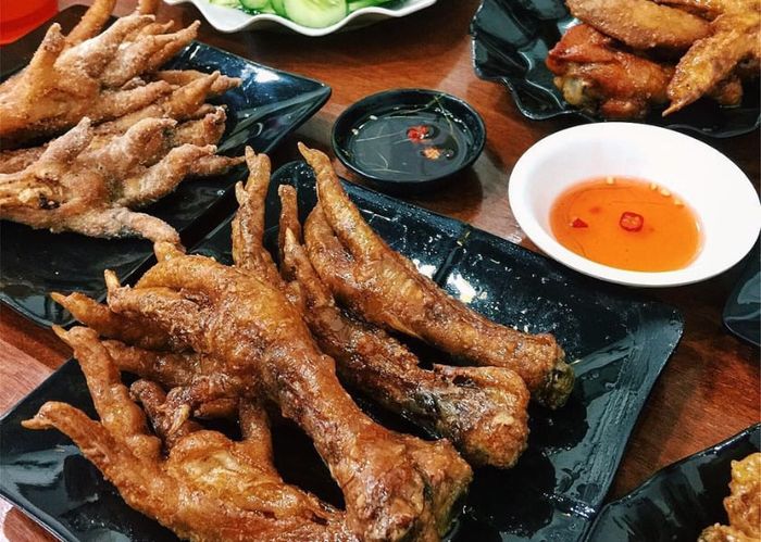 Chân gà nướng Hà Nội