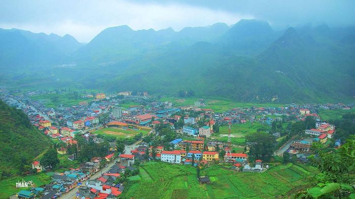 Lịch trình khám phá Hà Giang tự túc 5 ngày 4 đêm, phiên bản thứ 16, được tối ưu hóa cho các phượt thủ.
