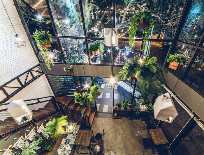 The Corner House Coffee, khám phá điểm sống ảo đẹp mê ly 5