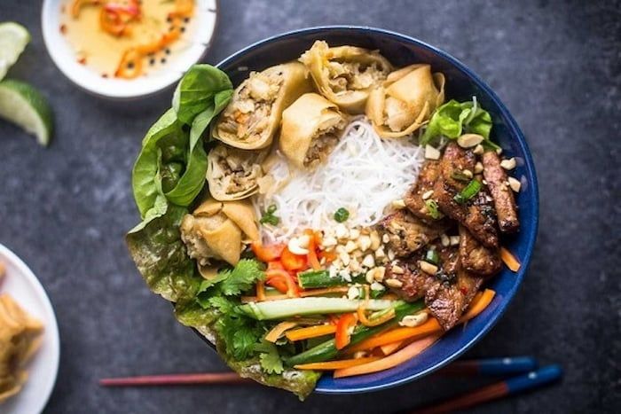 bún thịt nướng