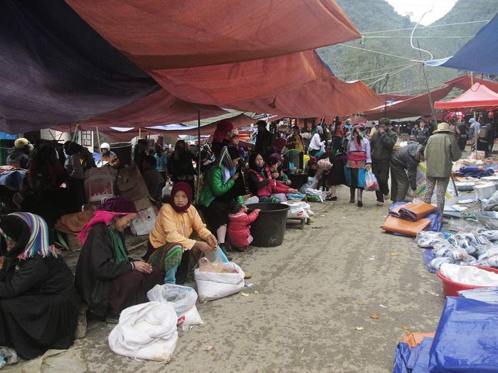 Chợ Lùi Hà Giang - Đặc sản 'độc nhất vô nhị' của vùng cao nguyên đá Phiên bản 2