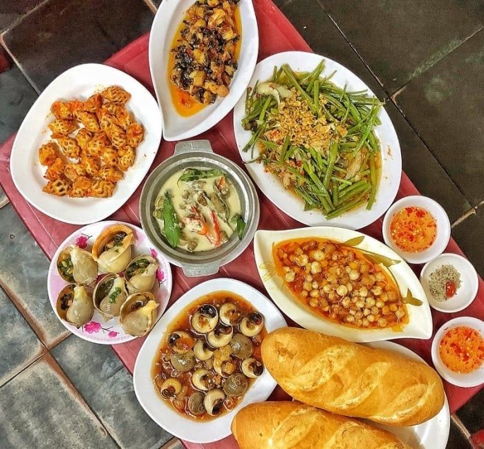 ăn tối ở Sài Gòn