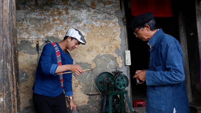 Khám phá Làng nghề chạm bạc Hà Giang dần phai mờ vào quên lãng 11