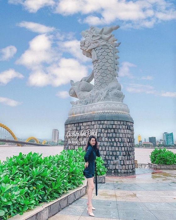 Cây cầu tình yêu Đà Nẵng