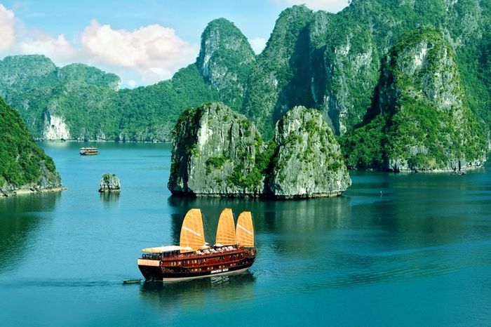 Gợi ý lịch trình du lịch tự túc 3 ngày 2 đêm tại Quảng Ninh